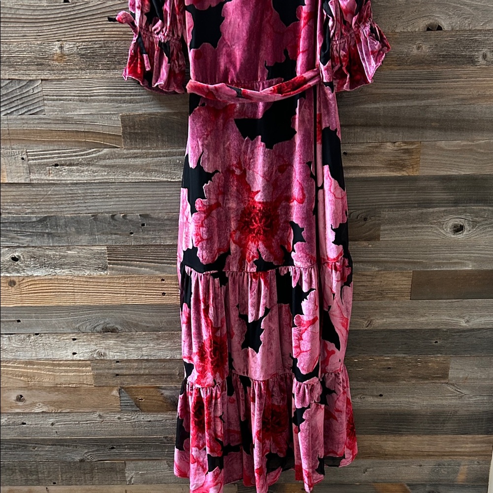 Hutch X Anthropologie Marisol Pink Floral Velvet Wrap Midi Dress Size Small NWT - Picture 7 of 11